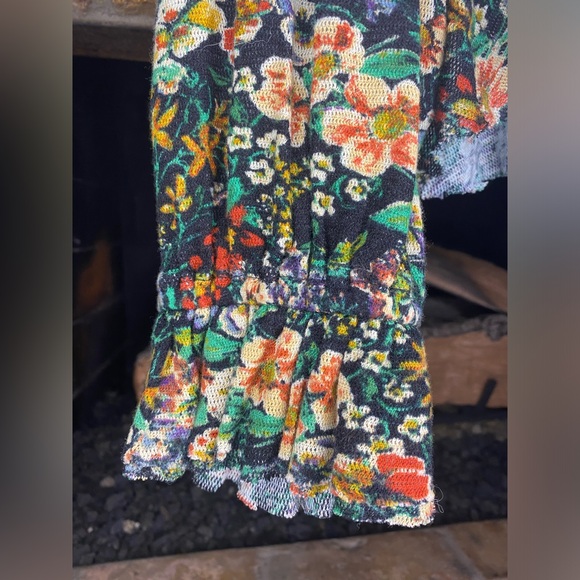 NWT Free People Rudi Ruffle Top size Large - Picture 5 of 8